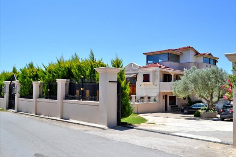 550m² House en Euboea, Greece No. 59536 2