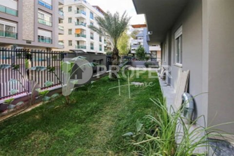 6 rooms Appartement à Muratpasa, Turkey No. 22275 5