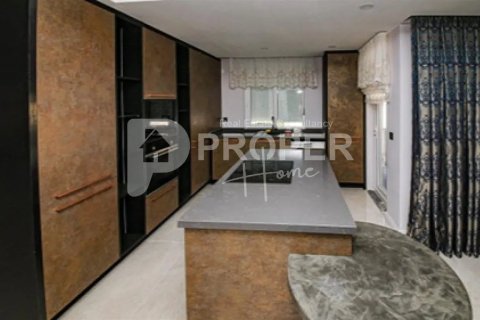 6 rooms Appartement à Muratpasa, Turkey No. 22275 24