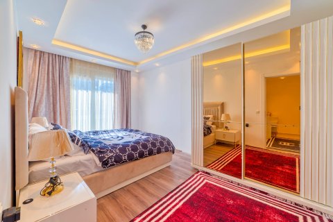 3+1 Apartment in Mahmutlar, Turkey No. 14245 15