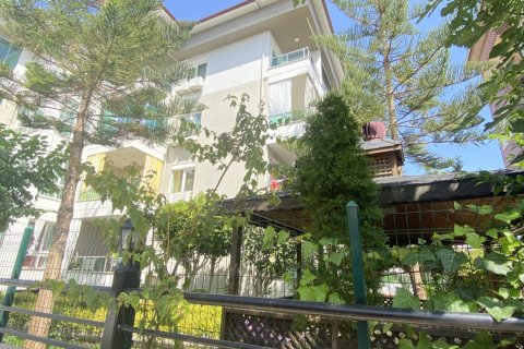 3+1 Apartment en Oba, Turkey No. 14335 4