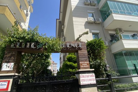 3+1 Apartment en Oba, Turkey No. 14335 1