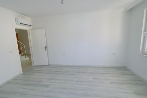 3+1 Penthouse in Mahmutlar, Turkey No. 14244 3