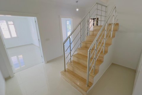 3+1 Penthouse in Mahmutlar, Turkey No. 14244 7