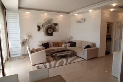 2+1 Apartment en Oba, Turkey No. 13602 12