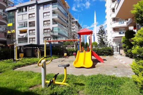 4 rooms Apartment in Mahmutlar, Turkey No. 17704 17