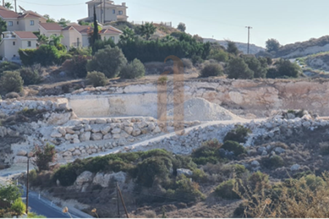 2000m² Land in Agios Tychonas, Cyprus No. 66059 1