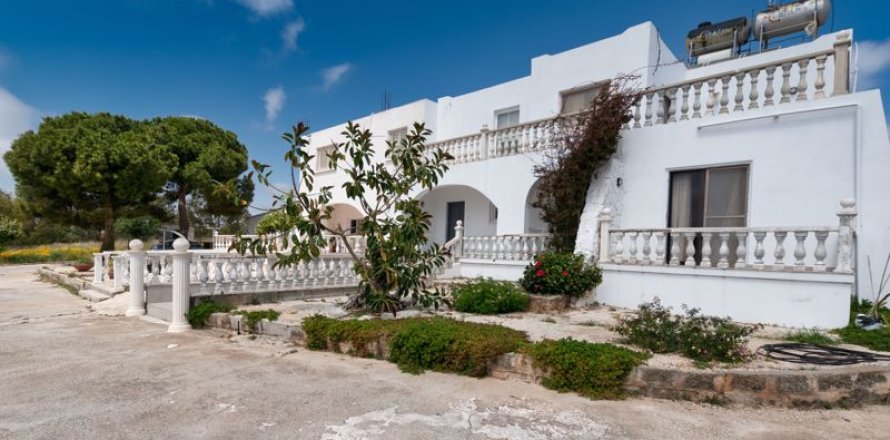 8 dormitorios Villa en Ayia Napa, Cyprus No. 36754