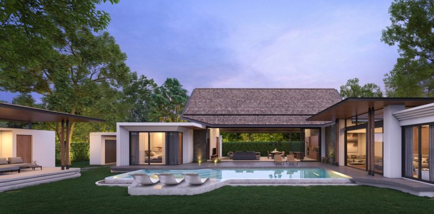 4 bedrooms Villa on the Phuket, Thailand No. 2057