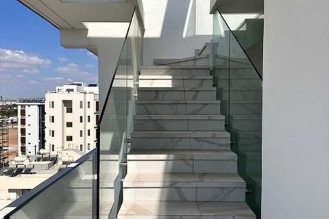 2 bedrooms Penthouse in Larnaca, Cyprus No. 66169 3