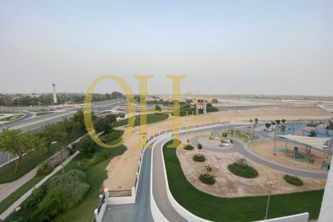 3 bedrooms Apartment on the Yas Island, UAE No. 8441 3