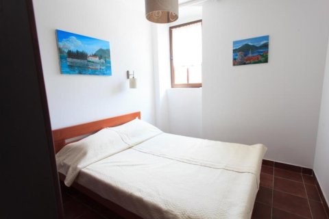 3 dormitorios Apartment en Kotor, Montenegro No. 66862 12