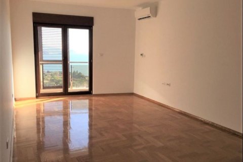 47m² Apartment in Budva, Montenegro No. 66867 11