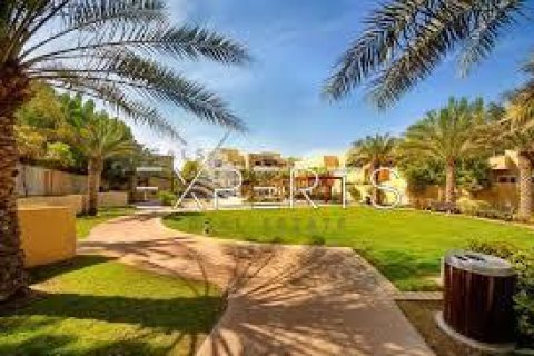 4 dormitorios Townhouse en Al Raha Gardens, UAE No. 23728 1