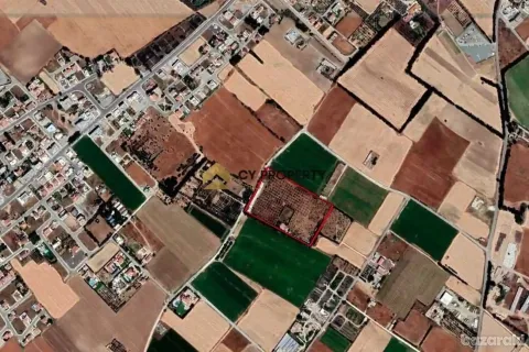 26966m² Land en Kiti, Cyprus No. 41956 1