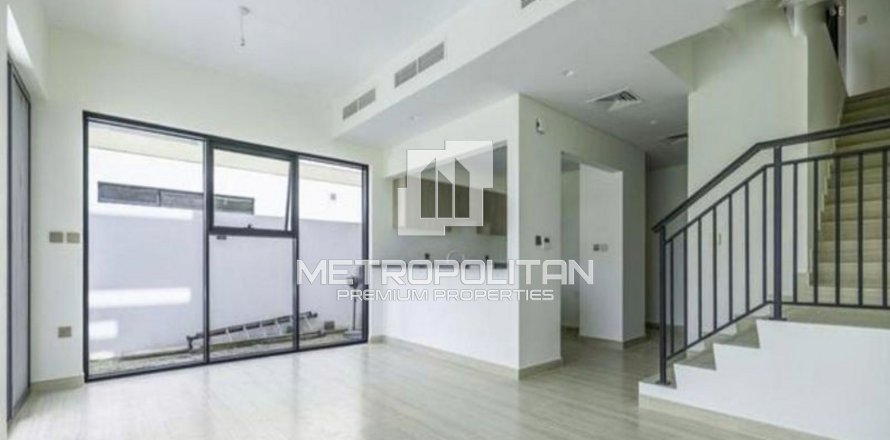 4 bedrooms Townhouse in Park Residences, UAE No. 8028