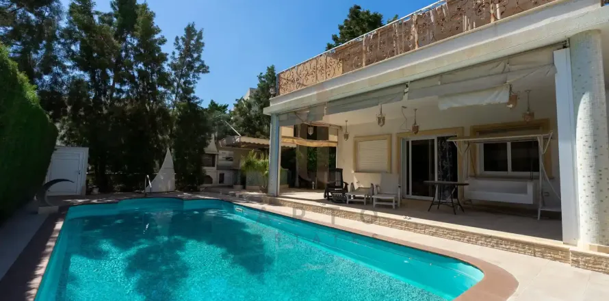 4 bedrooms Villa in Pyrgos, Cyprus No. 52623