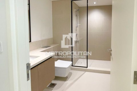 2 bedrooms Apartment in Burj Crown, UAE No. 5137 5