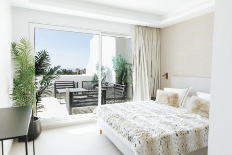 3 dormitorios Penthouse en La Quinta, Spain No. 27564 26