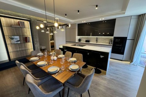 3 dormitorios Apartment en Madrid, Spain No. 27508 9