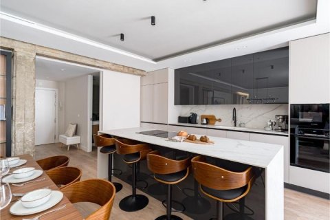 3 dormitorios Apartment en Madrid, Spain No. 27508 4