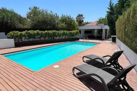 5 bedrooms Villa in Agios Tychonas, Cyprus No. 29182 1