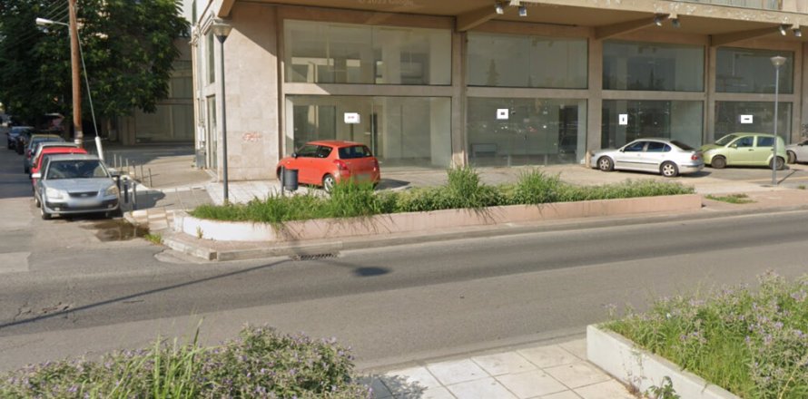 398m² Commercial property in Eleftherio-Kordelio, Greece No. 55148