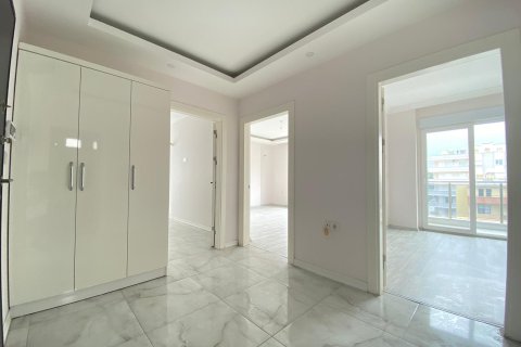 2+1 Apartment in Mahmutlar, Turkey No. 14549 17