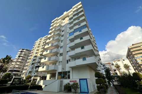 2+1 Apartment in Mahmutlar, Turkey No. 14546 3