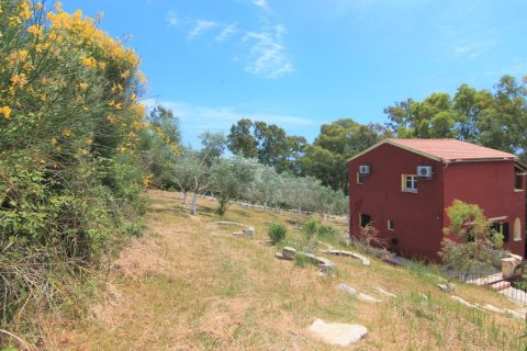 180m² House à Corfu, Greece No. 56306 10