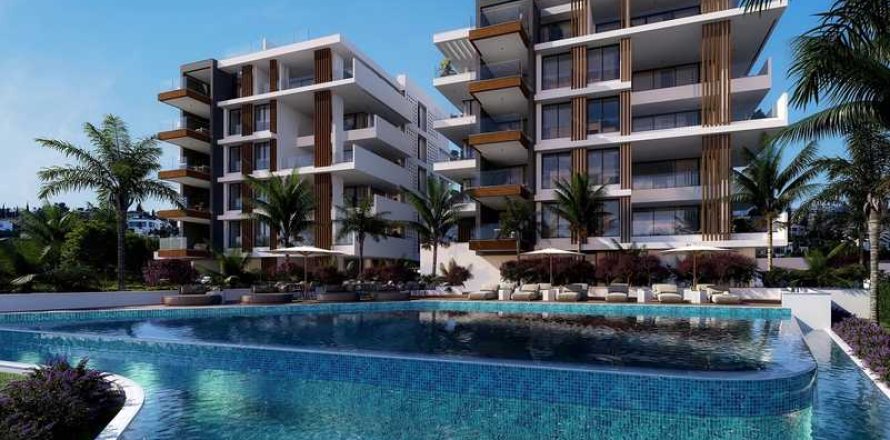 3 dormitorios Apartment en Limassol, Cyprus No. 72273