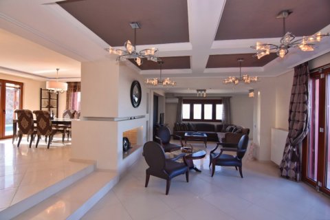 6 bedrooms Villa in Heraklion, Greece No. 51415 1