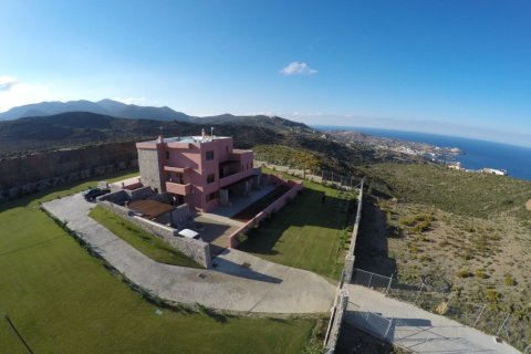 6 bedrooms Villa in Heraklion, Greece No. 51415 15