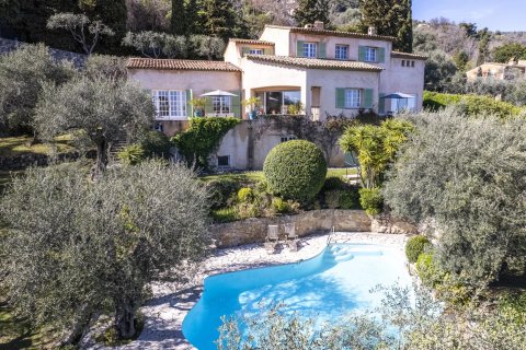 5 dormitorios Villa en Grasse, France No. 67235 1