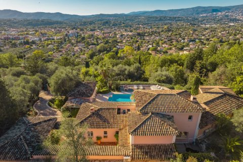 6 bedrooms Villa in Mougins, France No. 67231 14