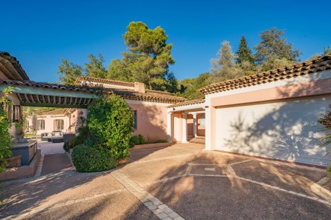 6 bedrooms Villa in Mougins, France No. 67231 8