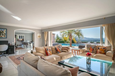 6 bedrooms Villa in Mougins, France No. 67231 9