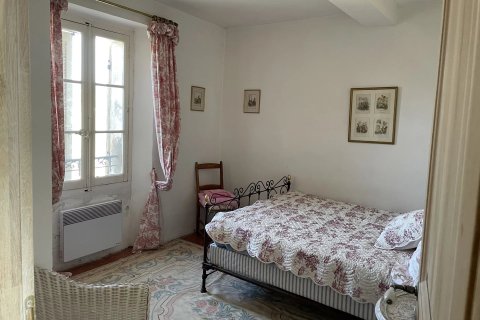 1200m² House in Puget-Ville, France No. 68108 9