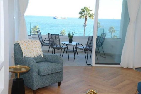 3 bedrooms Apartment in Limassol, Cyprus No. 69283 10