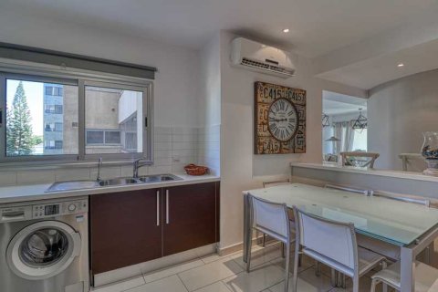 3 dormitorios Apartment en Limassol, Cyprus No. 63788 8