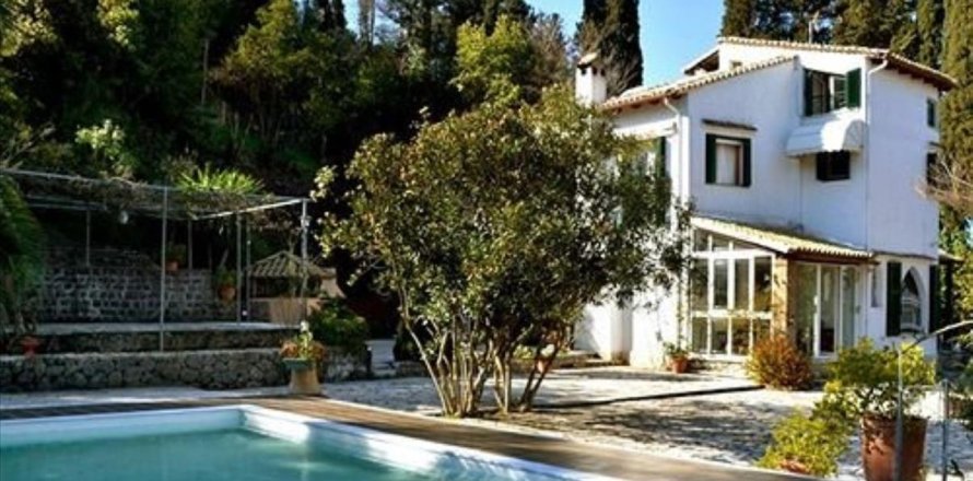 4 bedrooms Villa in Corfu, Greece No. 58747