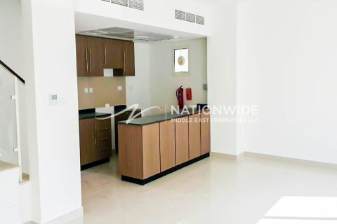 2 bedrooms Villa in Al Samha, UAE No. 4307 9