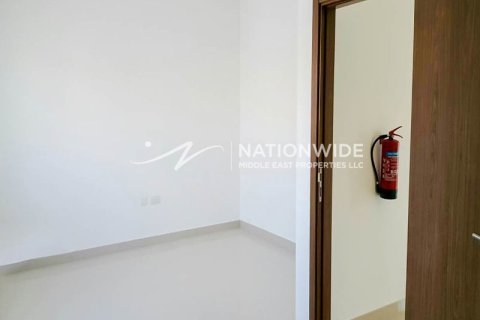 2 bedrooms Villa in Al Samha, UAE No. 4307 4