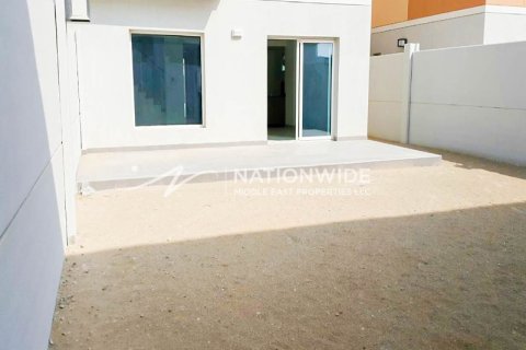 2 bedrooms Villa in Al Samha, UAE No. 4307 2