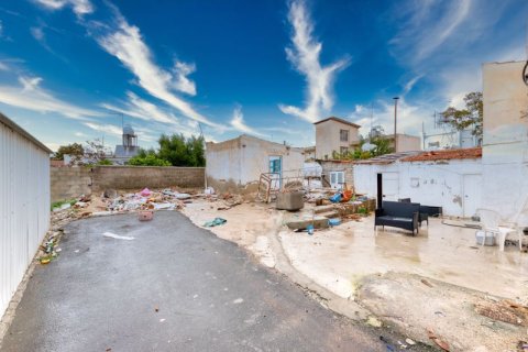 303m² Land en Larnaca, Cyprus No. 36896 3