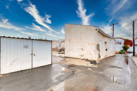 303m² Land à Larnaca, Cyprus No. 36896 5