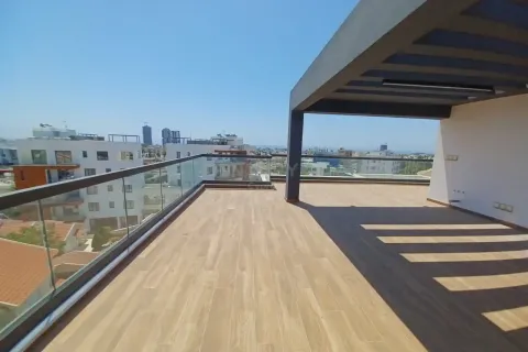 3 bedrooms Penthouse in Germasogeia, Cyprus No. 40484 14