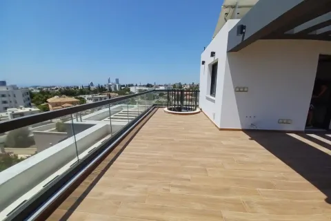 3 bedrooms Penthouse in Germasogeia, Cyprus No. 40484 12