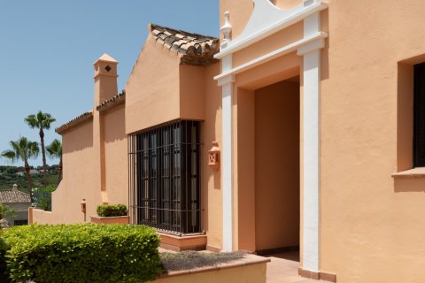 4 dormitorios Villa en Sotogrande, Spain No. 27296 1