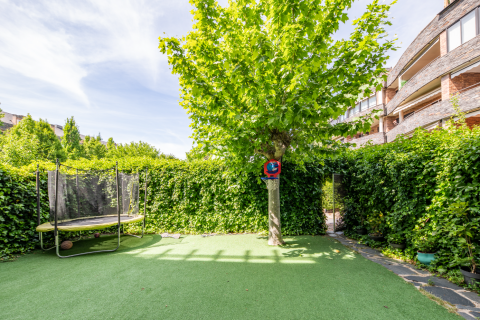 4 chambres Townhouse à Madrid, Spain No. 26953 3